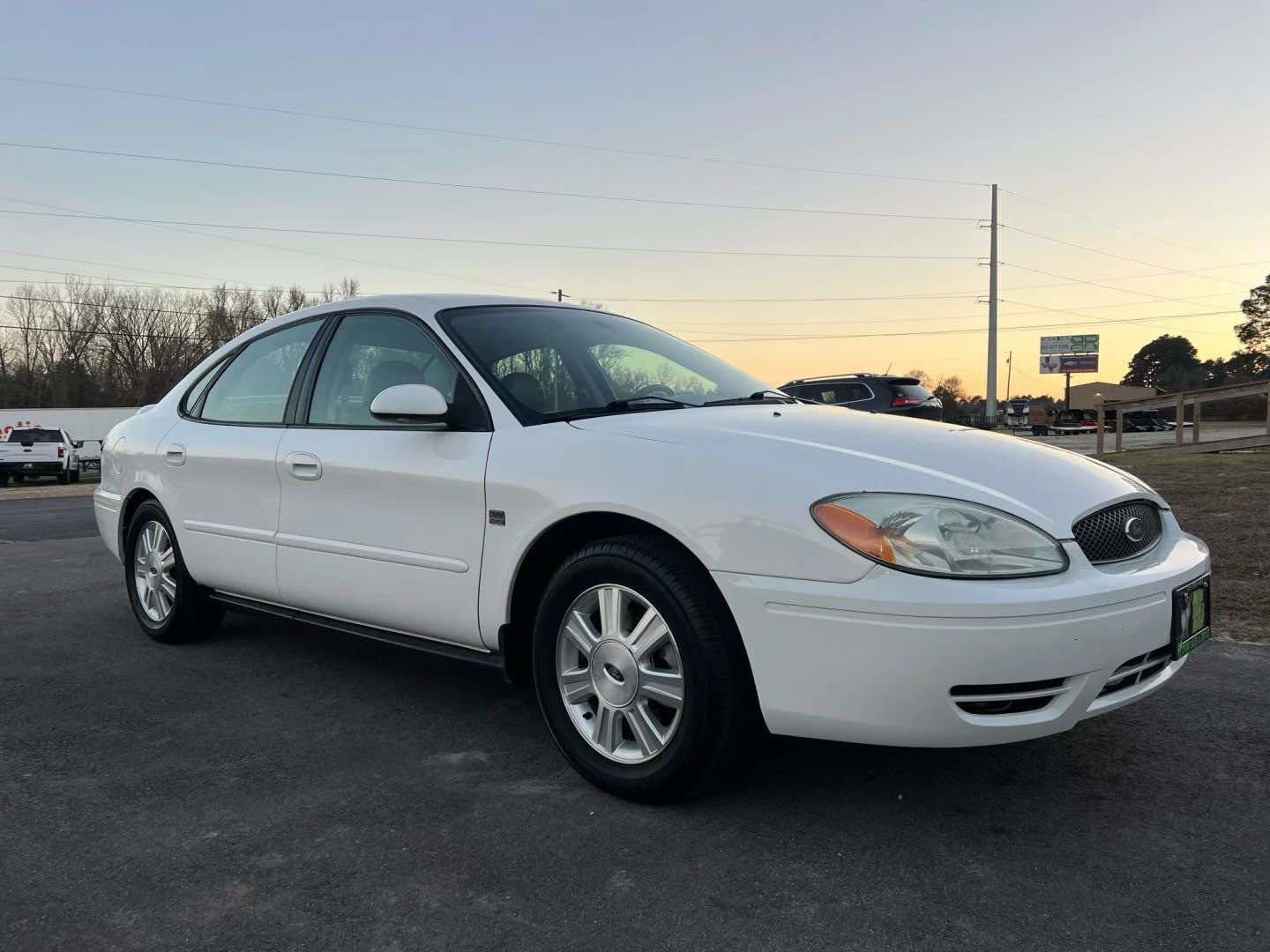 Used 2004 Ford Taurus SEL