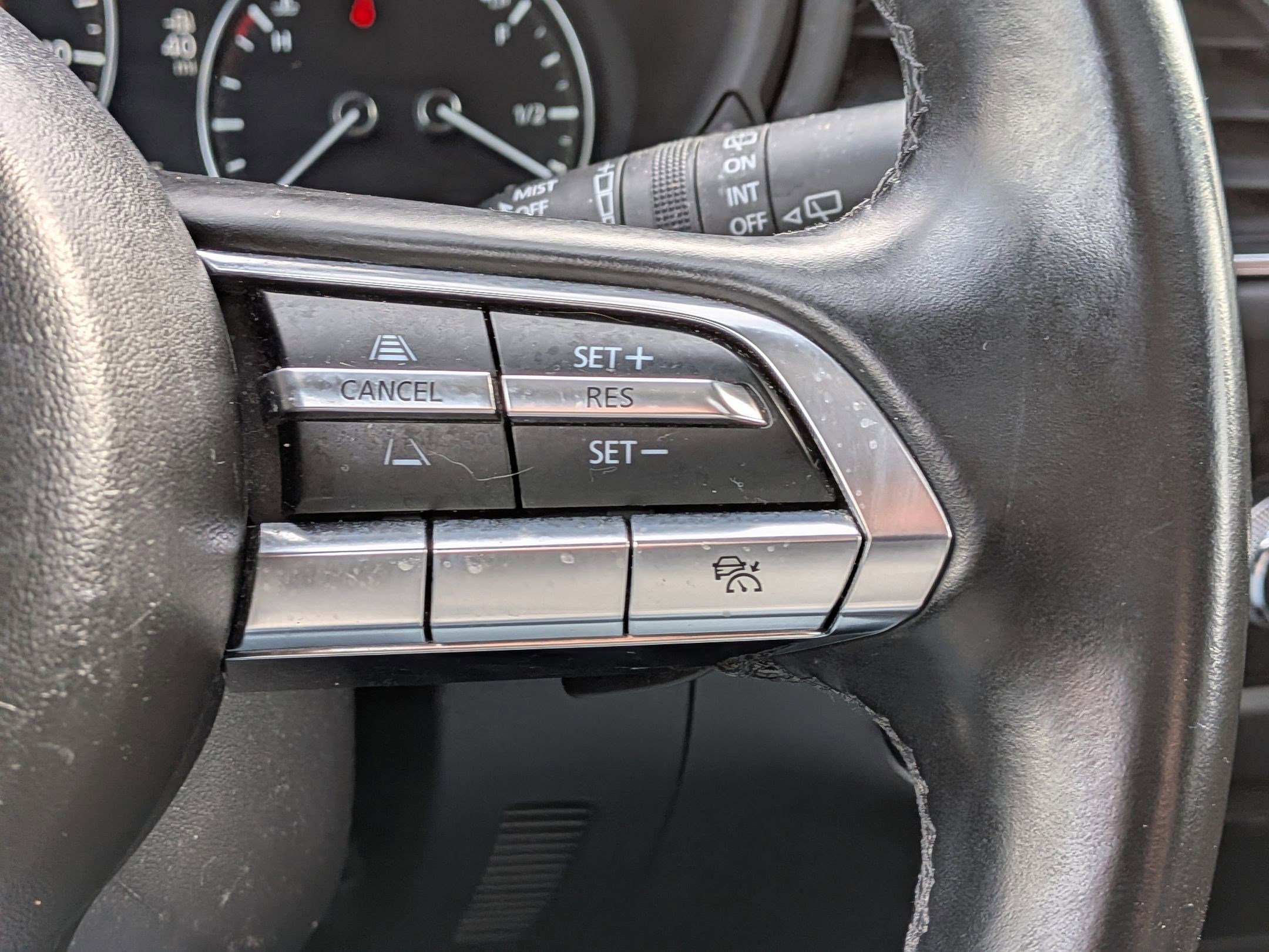 Used 2023 MAZDA CX-30 AWD 2.5 S w/ Premium Package image 21