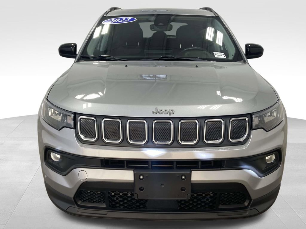 Used 2022 Jeep Compass Latitude w/ Sun and Sound Group image 6