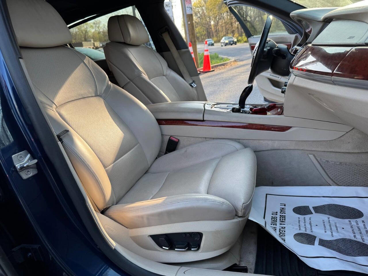 Used 2012 BMW ALPINA B7 xDrive LWB w/ Luxury Rear Seating Pkg image 44