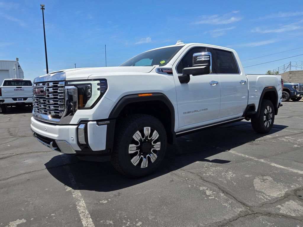 New 2026 GMC Sierra 2500 Denali w/ Denali Reserve Package AWD/4WD image 2