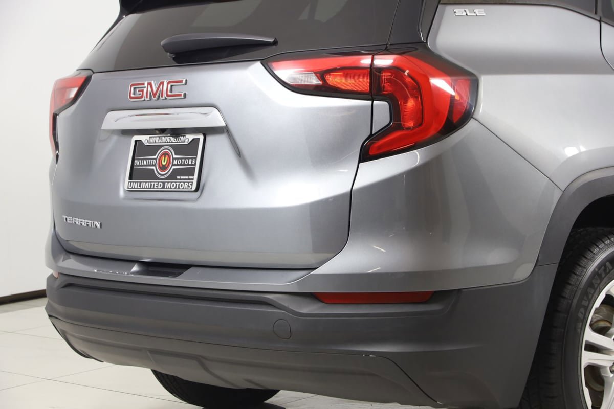Used 2018 GMC Terrain SLE w/ Driver Convenience Package FWD image 37