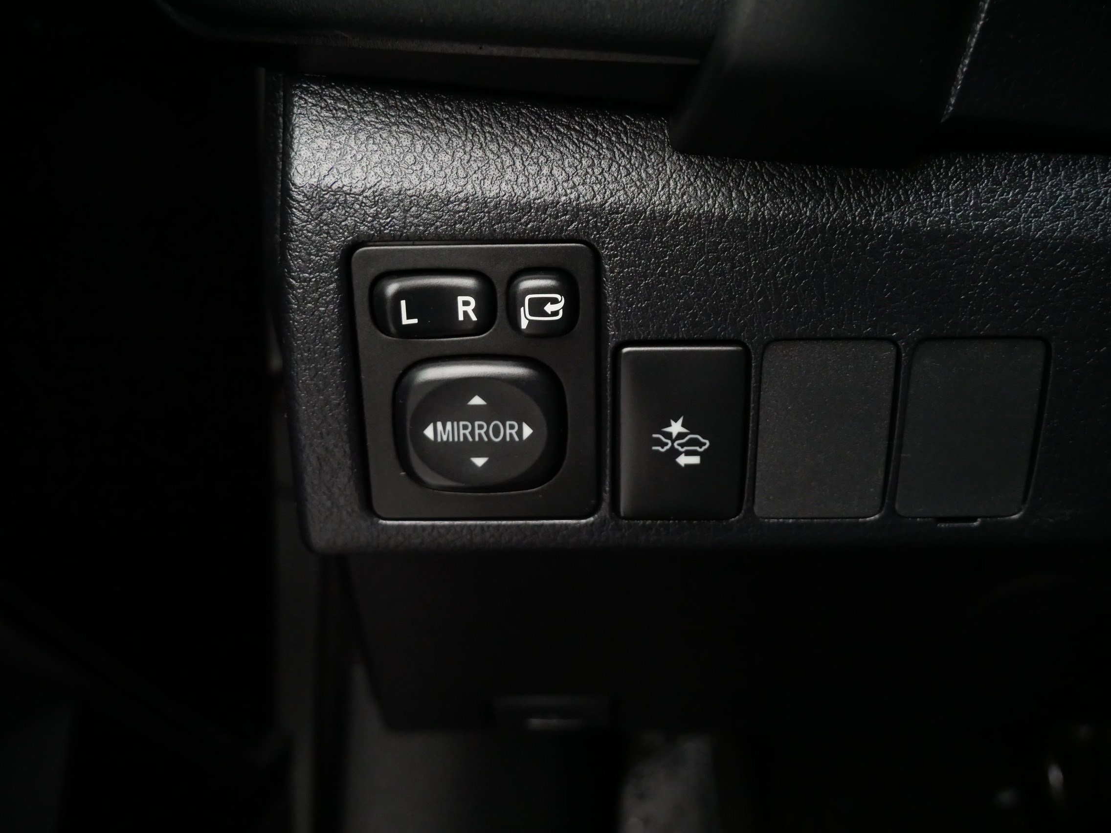 Used 2018 Toyota Corolla iM image 27