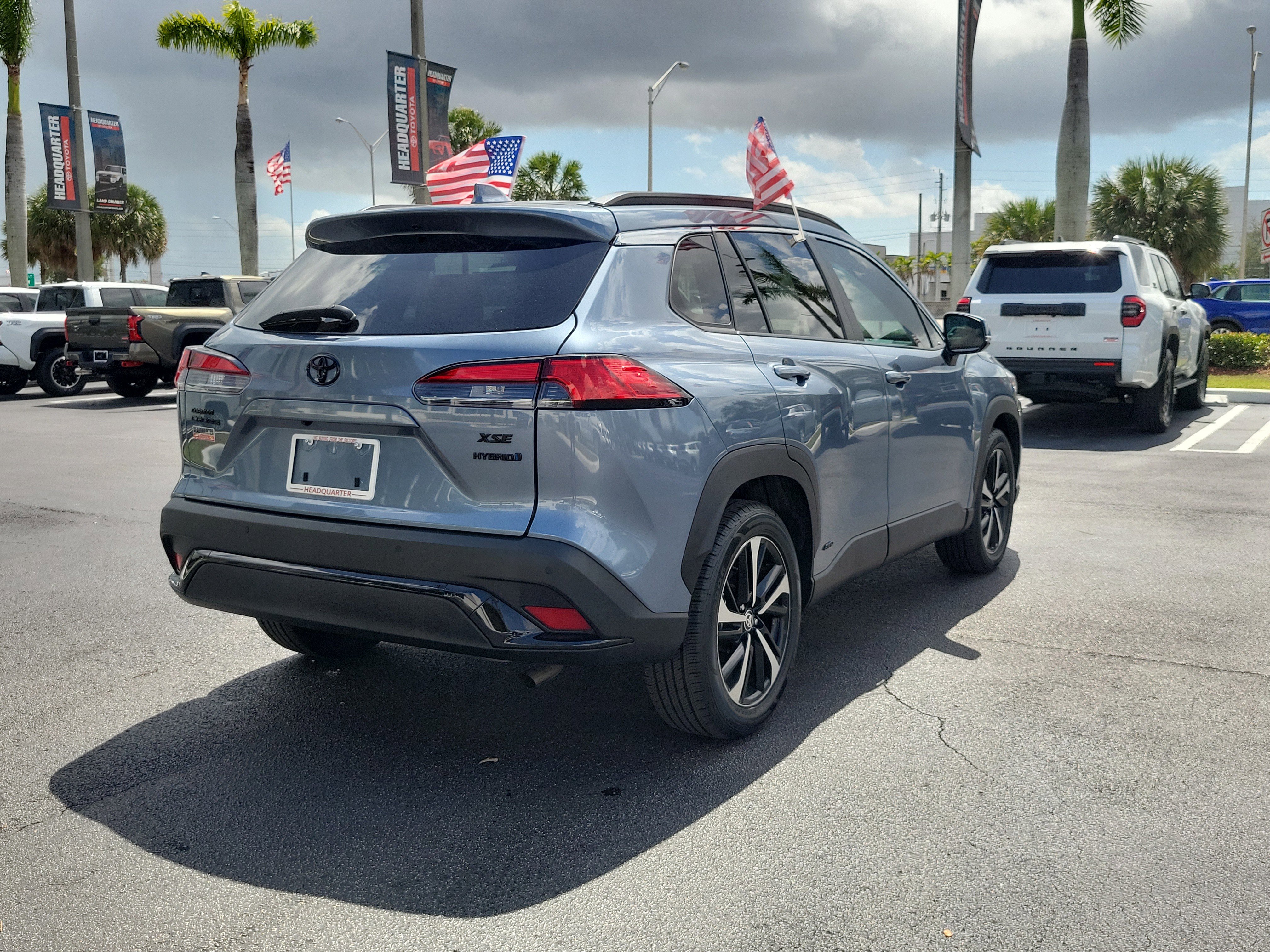 Used 2023 Toyota Corolla Cross XSE w/ Convenience Package image 11