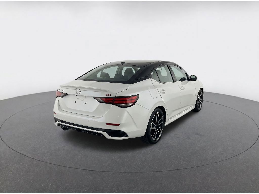 Used 2024 Nissan Sentra SR FWD image 5