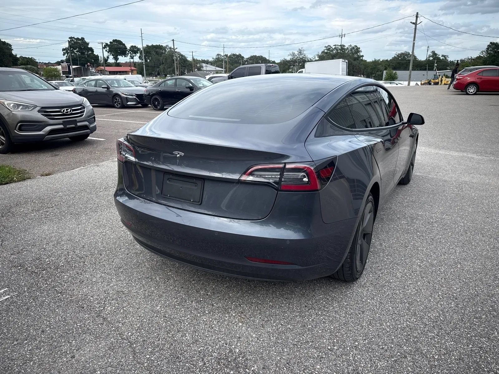 Used 2022 Tesla Model 3 Standard Range RWD image 8