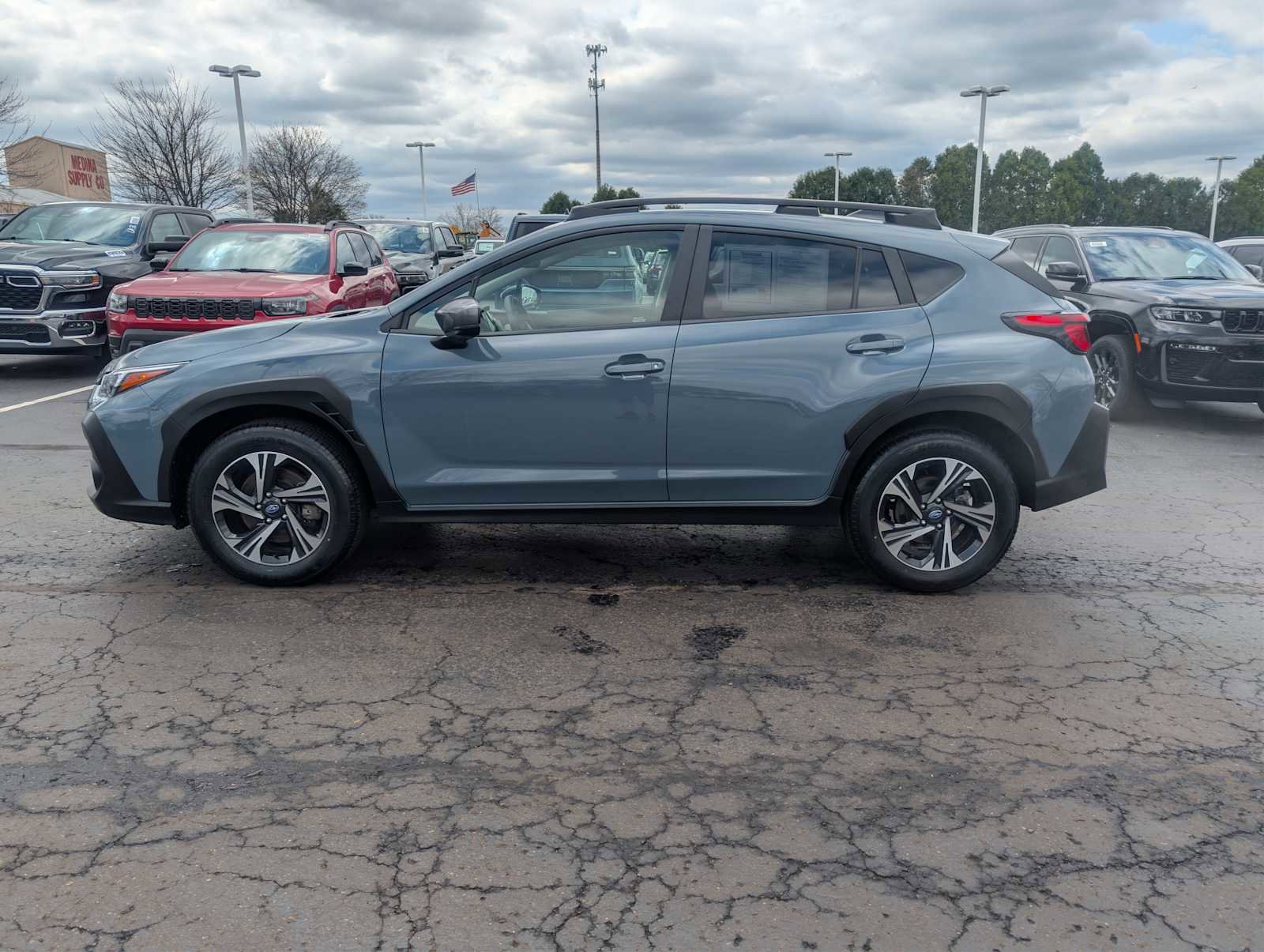 Certified 2025 Subaru Crosstrek 2.0i Premium image 4
