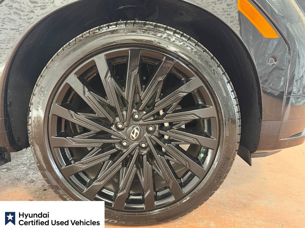Certified 2025 Hyundai Santa Fe Calligraphy image 9