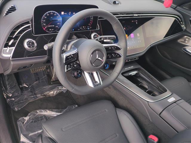New 2026 Mercedes-Benz E 53 AMG e 4MATIC Sedan image 3