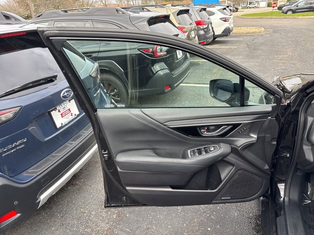 Certified 2023 Subaru Outback Limited image 17