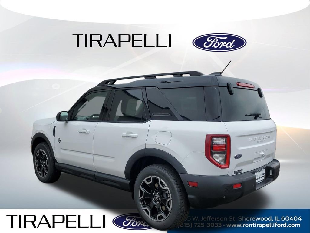 New 2025 Ford Bronco Sport Outer Banks AWD/4WD image 2