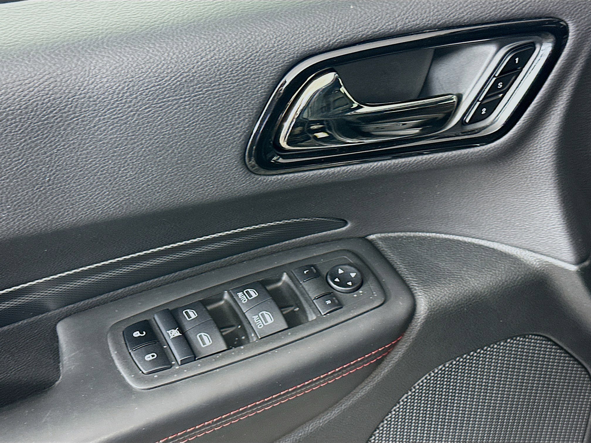 Used 2024 Dodge Durango GT image 15