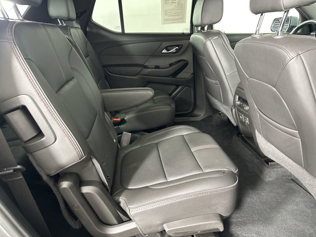 Certified 2023 Chevrolet Traverse RS image 28