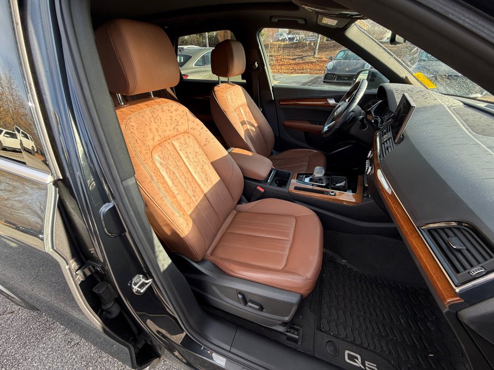 Certified 2021 Audi Q5 2.0T Premium image 28