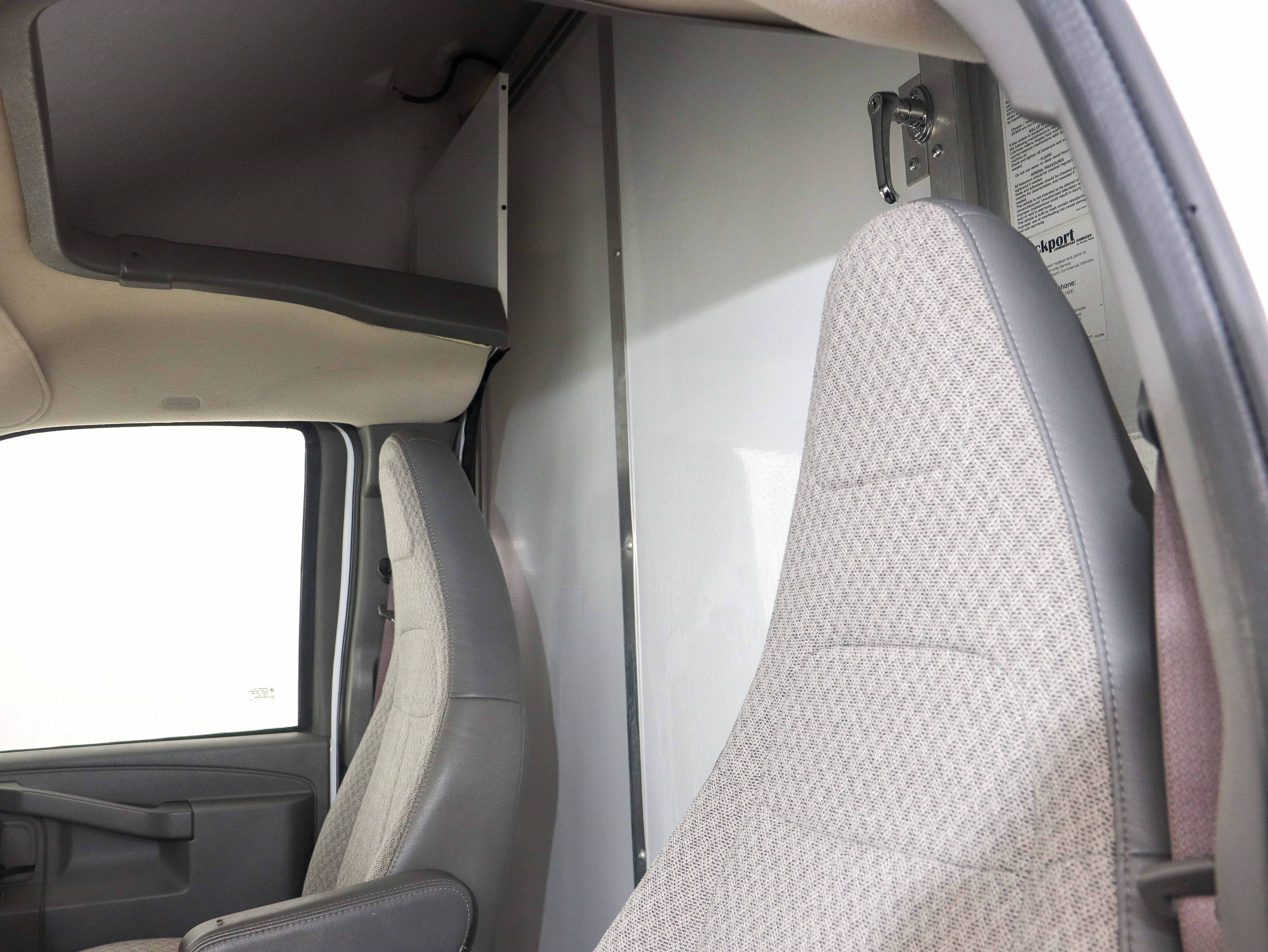 Used 2020 Chevrolet Express 3500 w/ Power Convenience Package image 17