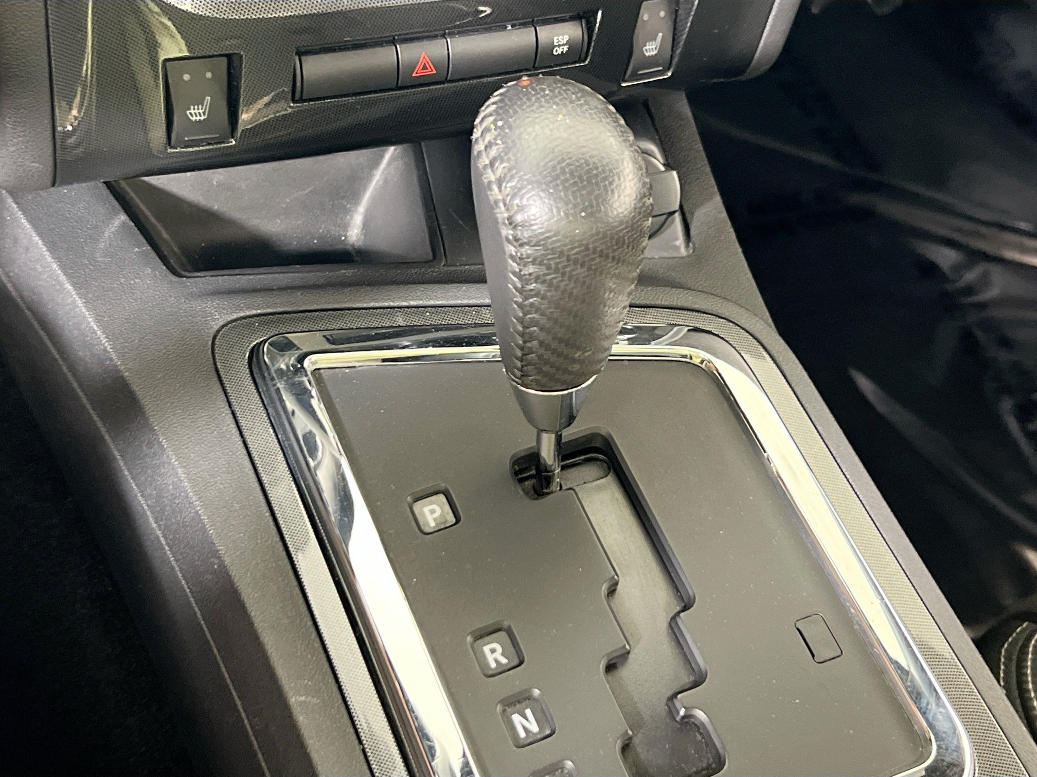 Used 2009 Dodge Challenger SRT8 RWD image 15