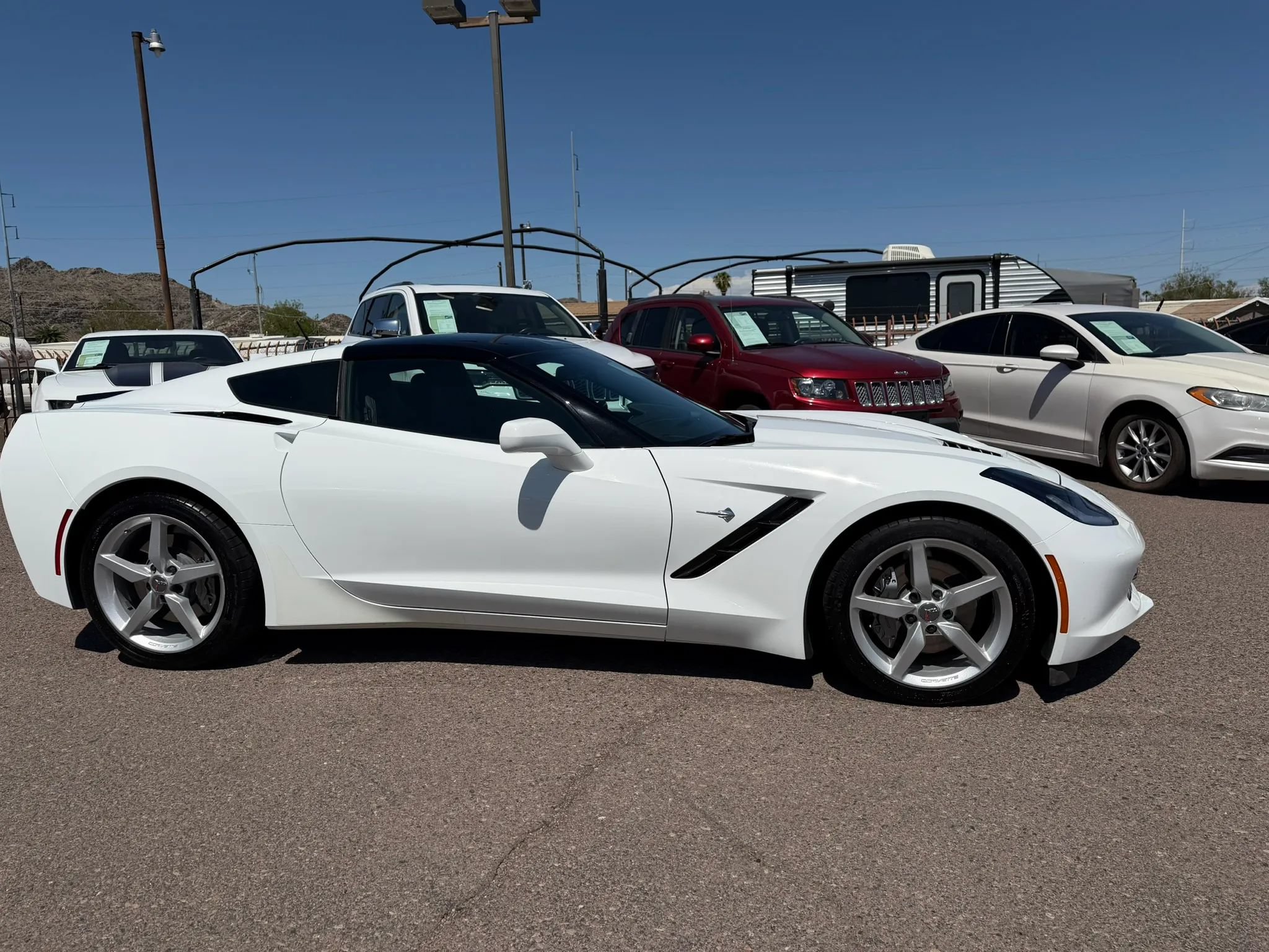 Used 2015 Chevrolet Corvette Stingray Coupe RWD image 4