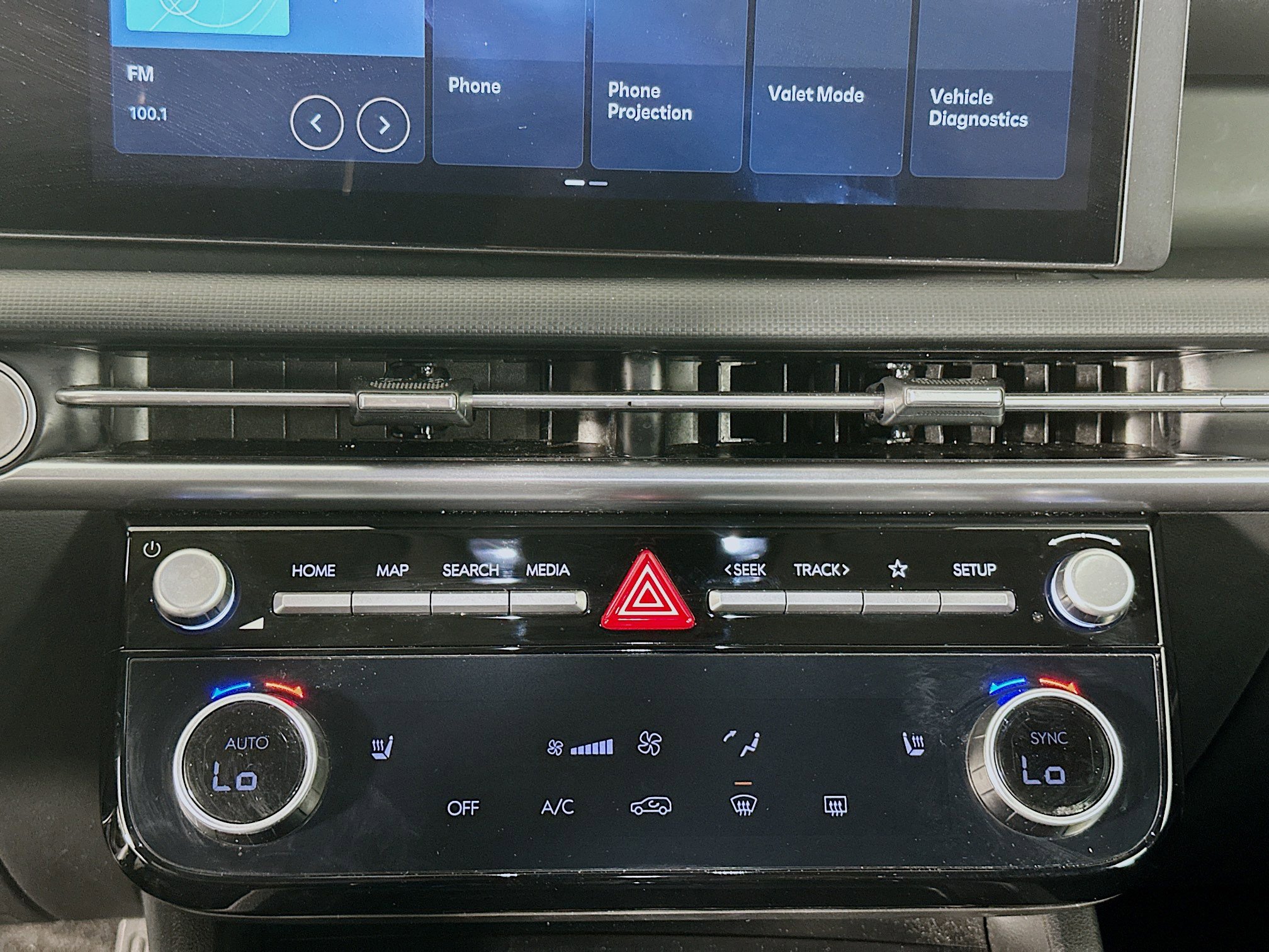 Used 2025 Hyundai Tucson SEL FWD image 23