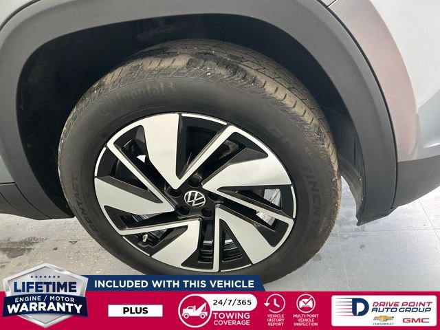 Used 2025 Volkswagen Atlas SE AWD/4WD image 10