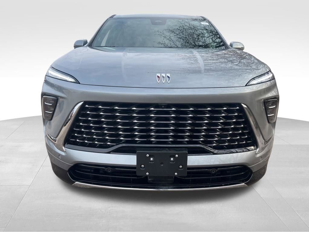 Used 2026 Buick Enclave Avenir w/ Super Cruise Package image 9