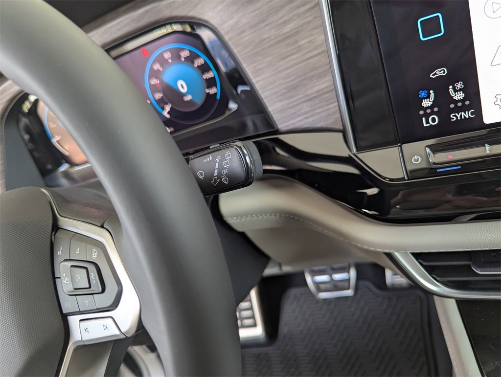 New 2025 Volkswagen Atlas SEL Premium R-Line image 23