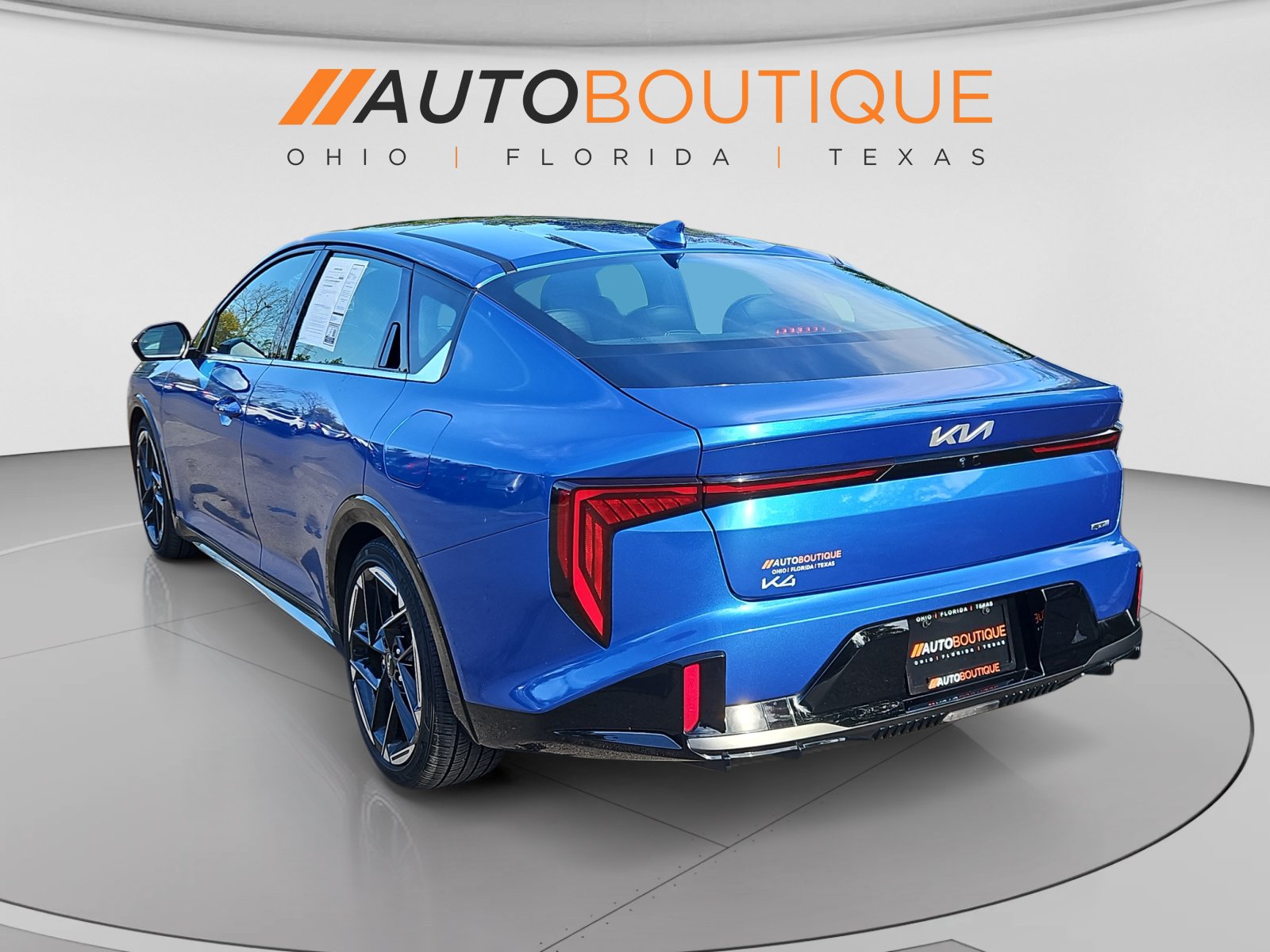 Used 2025 Kia K4 GT-Line w/ GT-Line Sunroof Package FWD image 3