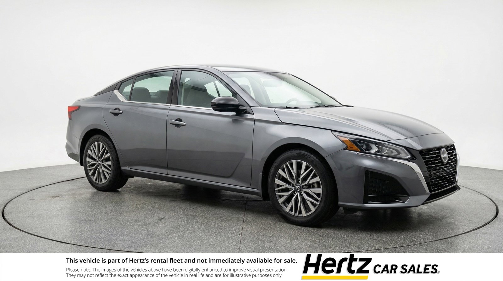 Used 2025 Nissan Altima 2.5 SV image 1