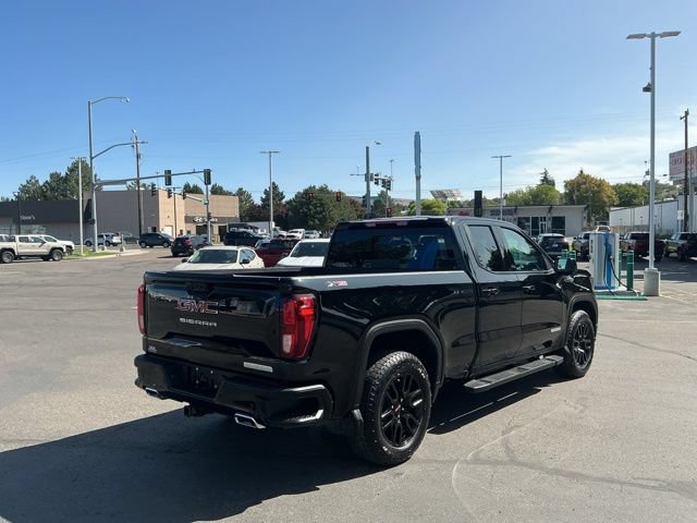 Used 2025 GMC Sierra 1500 Elevation w/ Preferred Package AWD/4WD image 3