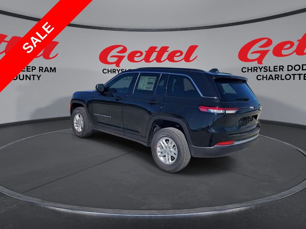 New 2025 Jeep Grand Cherokee Laredo w/ Luxury Tech Group I image 6