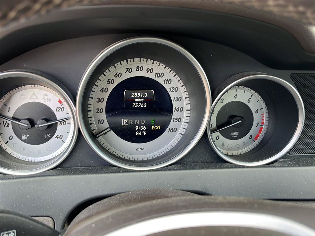 Used 2014 Mercedes-Benz C 300 4MATIC Sedan image 2