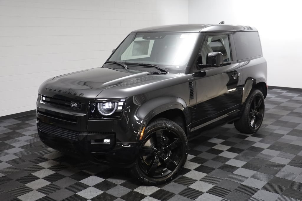 New 2026 Land Rover Defender 90 V8 AWD/4WD image 2