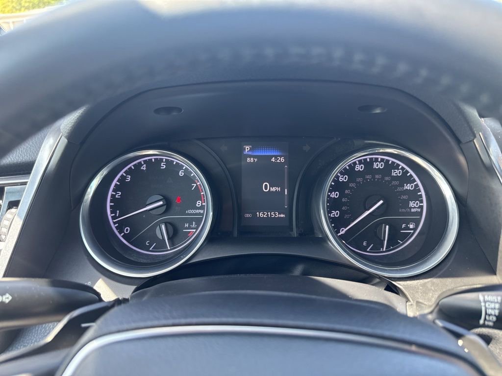 Used 2020 Toyota Camry SE image 21