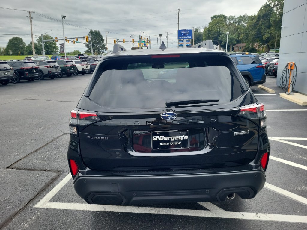 New 2026 Subaru Forester Premium AWD/4WD image 3