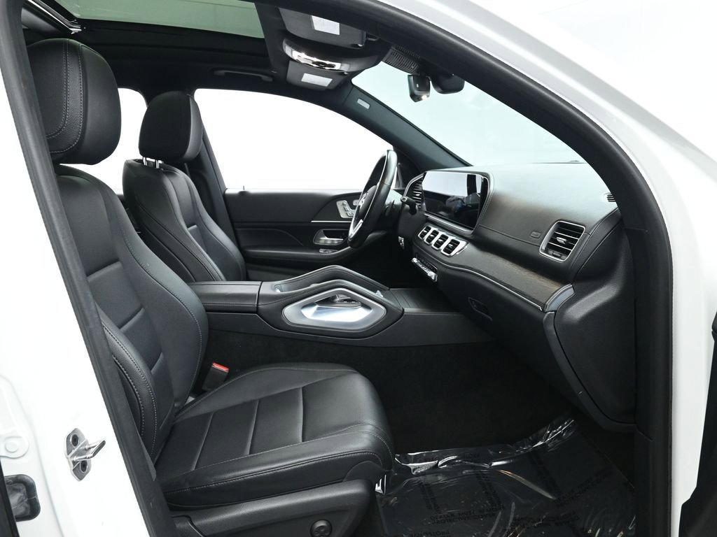 Used 2022 Mercedes-Benz GLS 450 4MATIC image 28