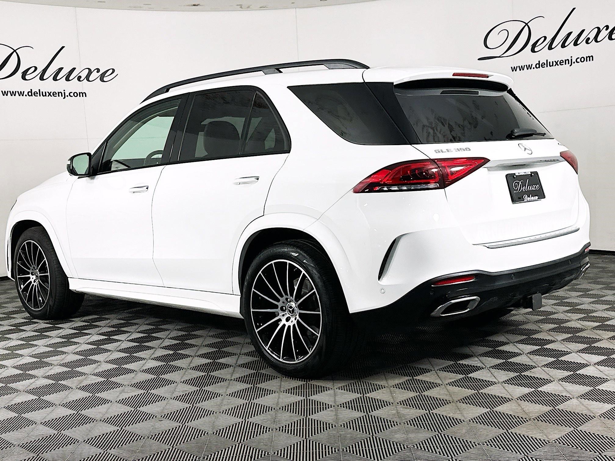 Used 2022 Mercedes-Benz GLE 350 GLE 350 AMG Line Night Premium w/ AMG Line Exterior image 4