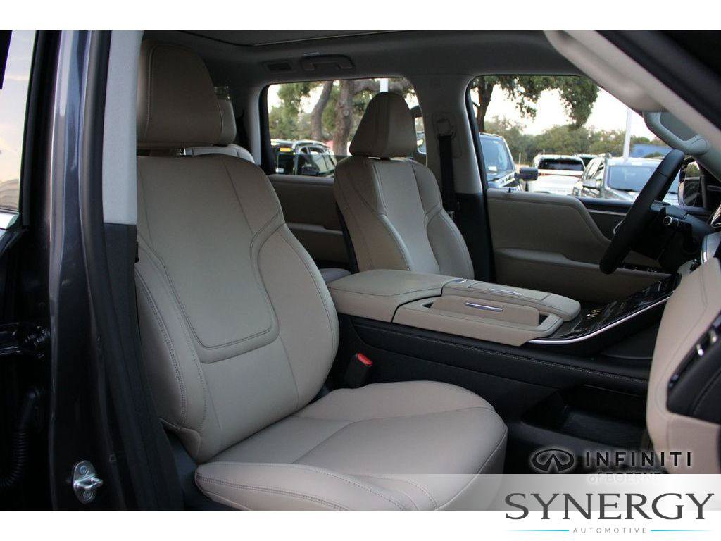 Certified 2026 INFINITI QX80 Pure AWD/4WD image 19