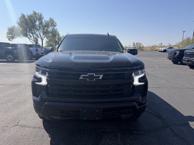 Used 2024 Chevrolet Silverado 1500 RST w/ Z71 Off-Road Package AWD/4WD image 2