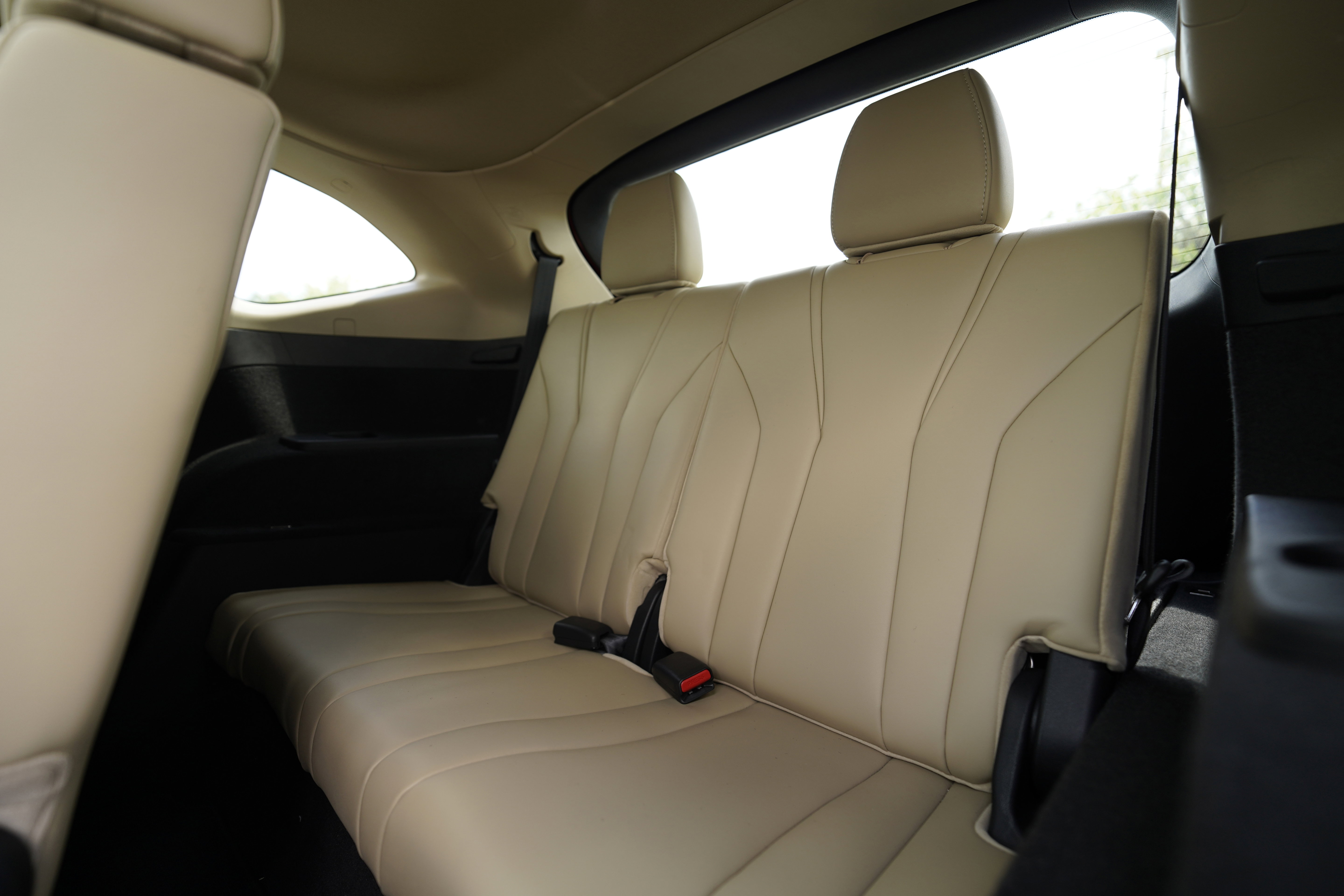 Used 2024 Acura MDX SH-AWD w/ Technology Package image 13