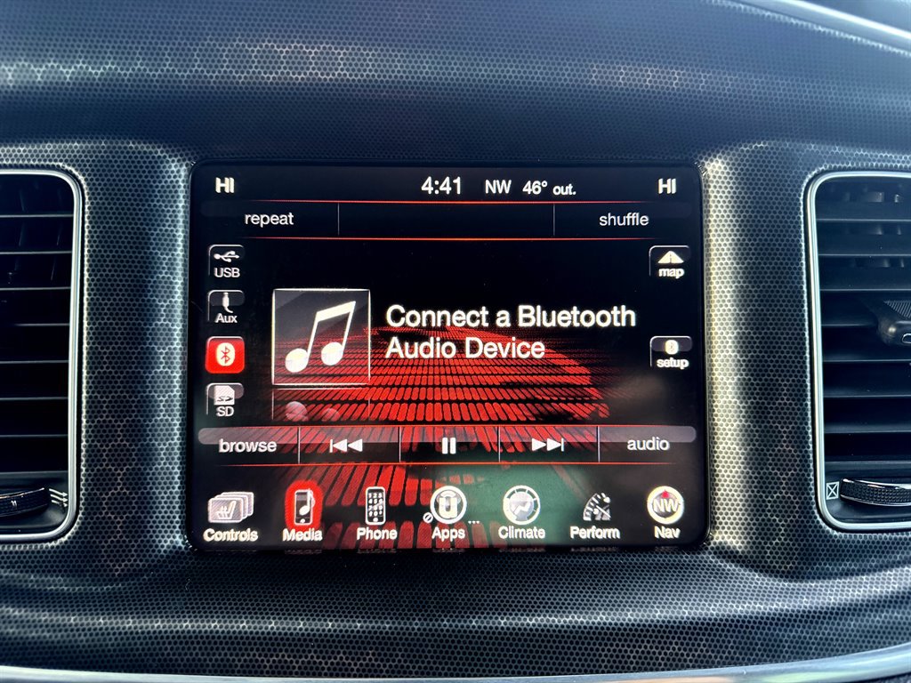 Used 2016 Dodge Charger SRT image 22