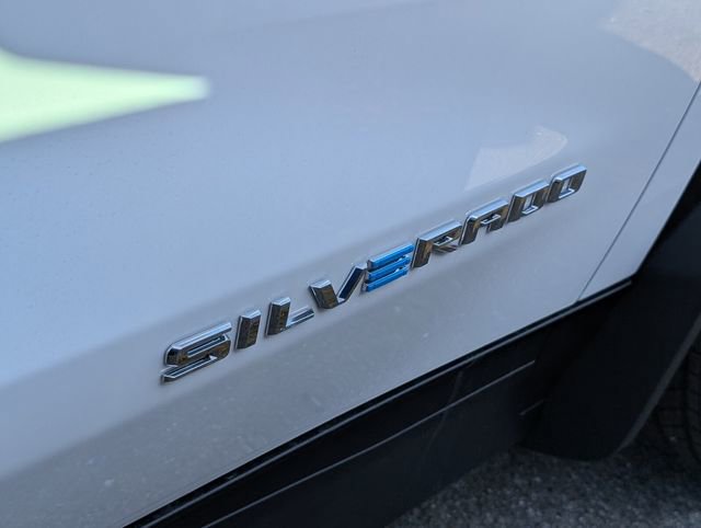 New 2025 Chevrolet Silverado EV W/T AWD/4WD image 12