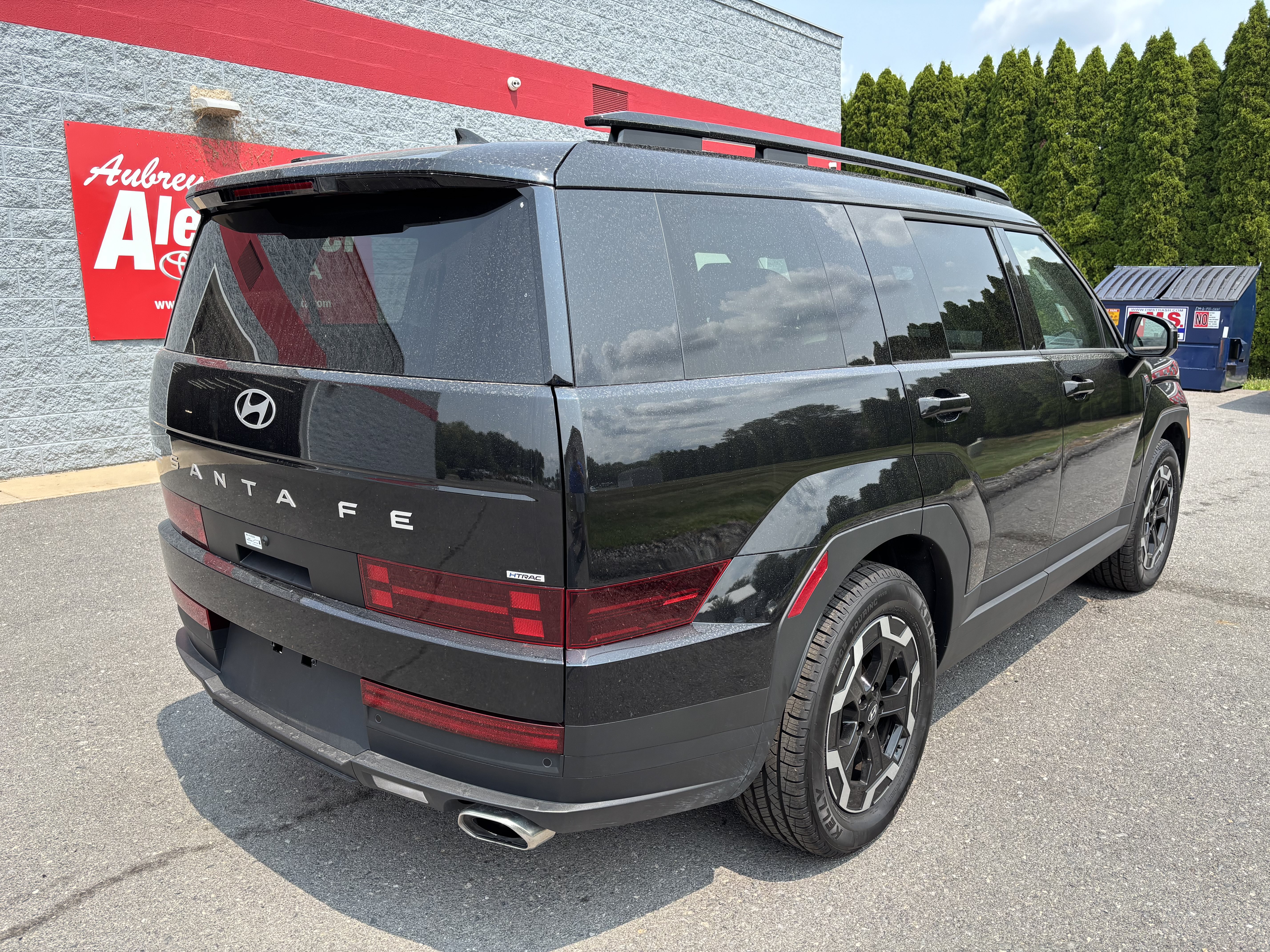 Used 2026 Hyundai Santa Fe SEL AWD/4WD image 3