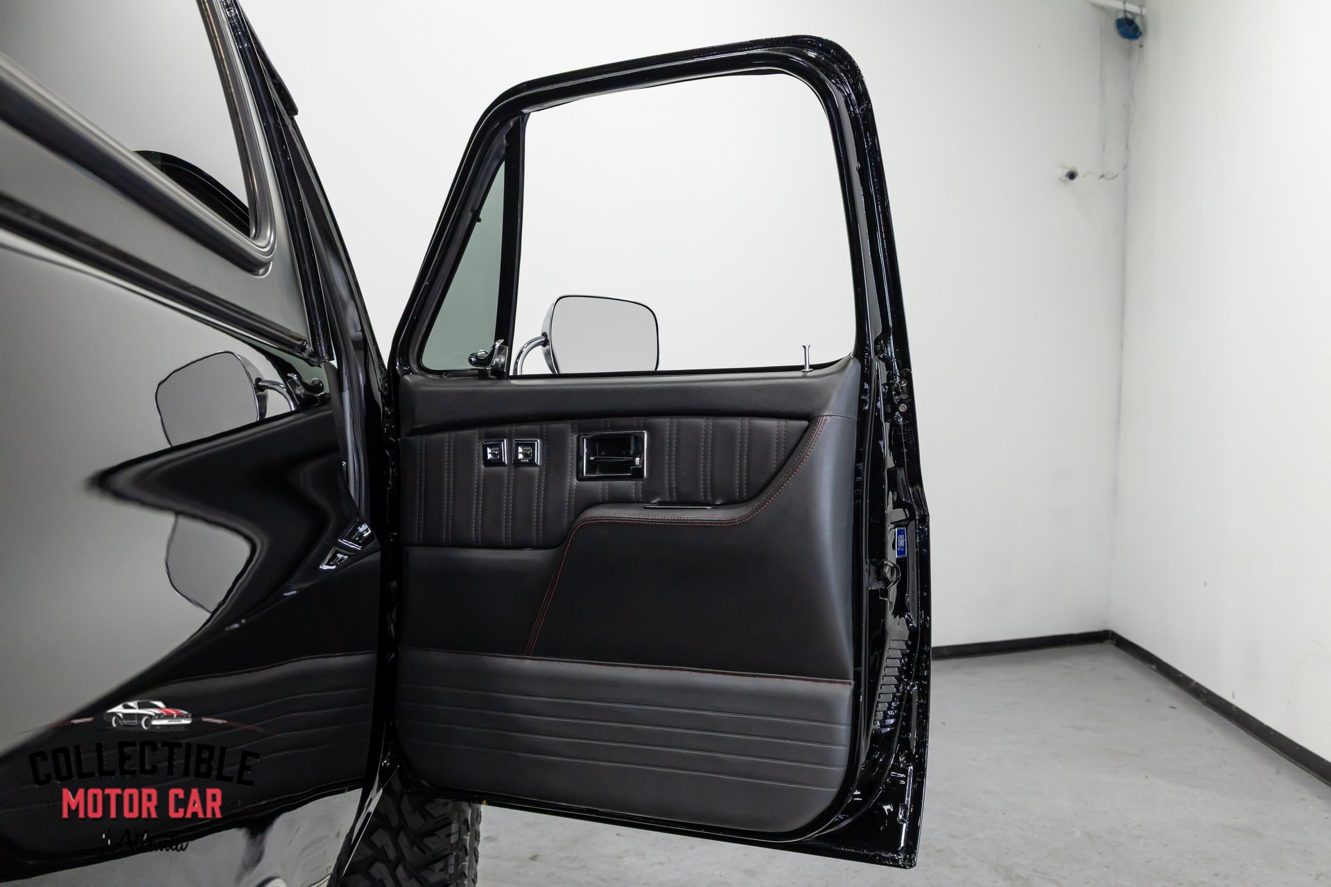 Used 1987 Chevrolet Blazer 4WD image 90