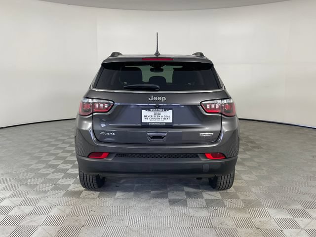 Used 2021 Jeep Compass Latitude w/ Sun and Sound Group AWD/4WD image 25
