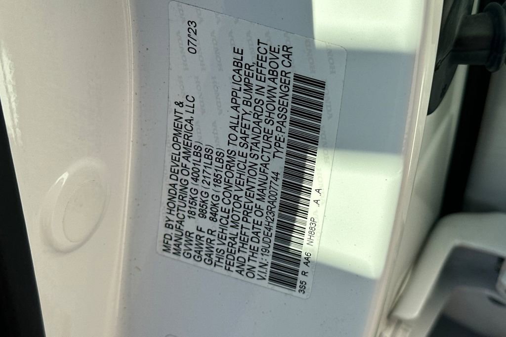 Certified 2024 Acura Integra image 28