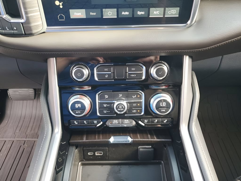 Certified 2023 GMC Yukon XL Denali AWD/4WD image 44