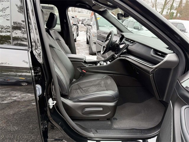 Certified 2022 Jeep Grand Cherokee Altitude image 24