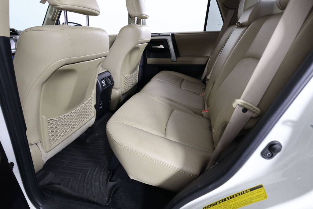 Used 2015 Toyota 4Runner Limited AWD/4WD image 17