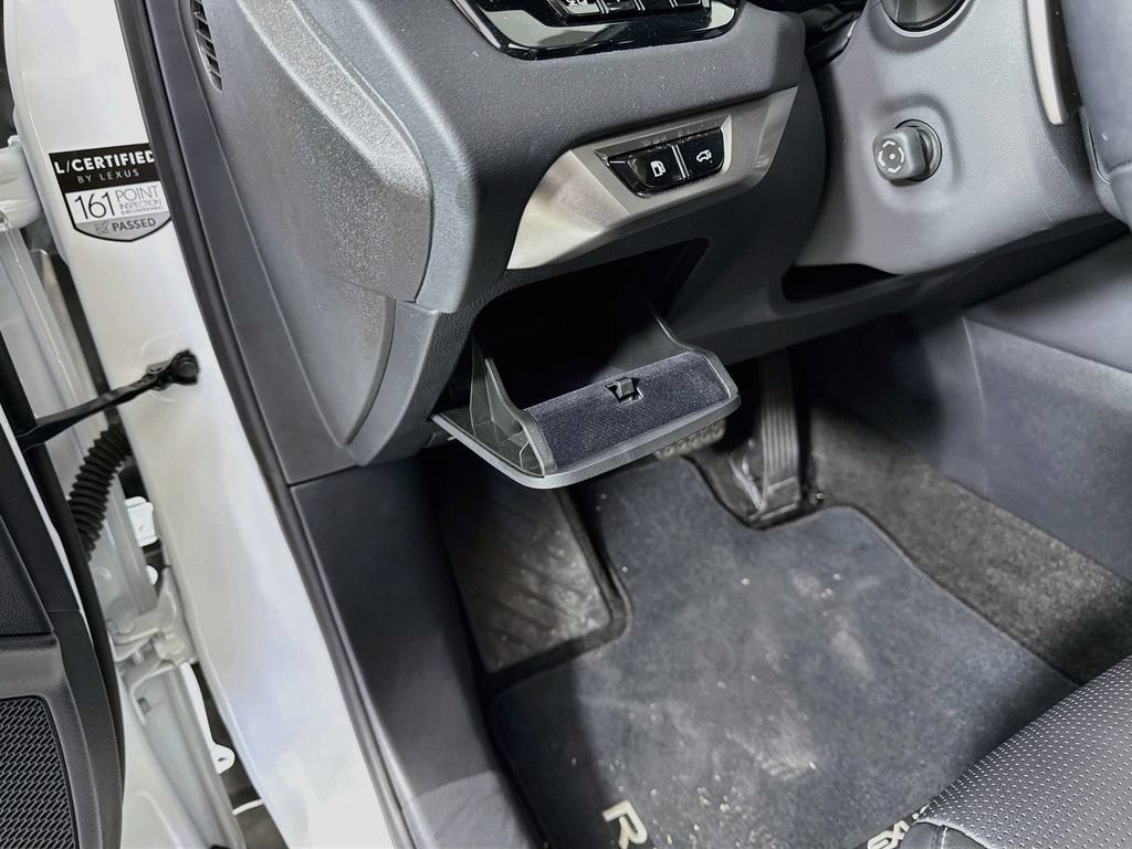 Certified 2026 Lexus RX 350 Premium Plus w/ Accessory Package (Z1) FWD image 10