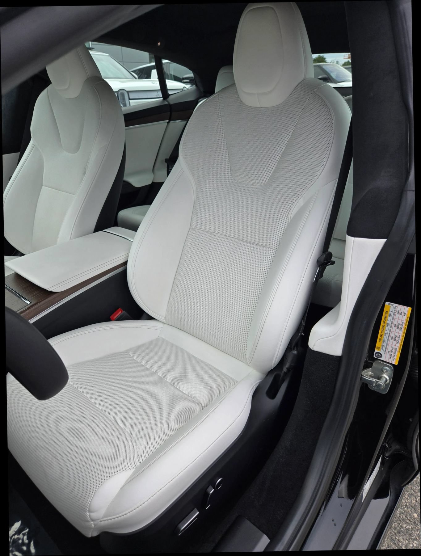 Used 2023 Tesla Model S Standard Range AWD/4WD image 6