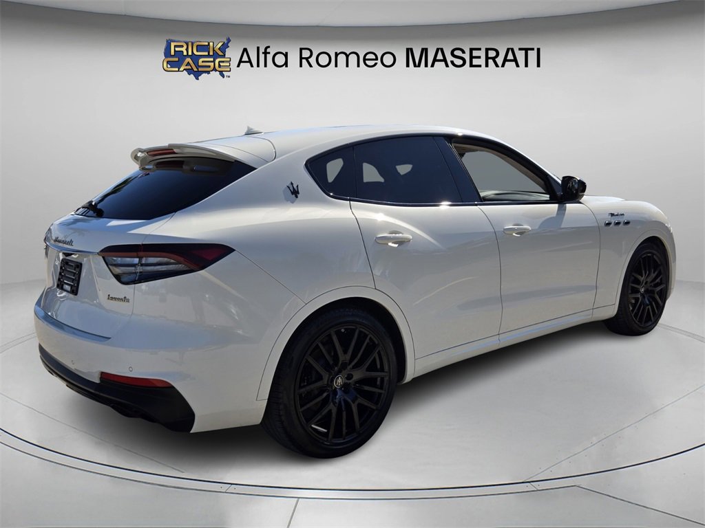 Used 2022 Maserati Levante Modena image 7
